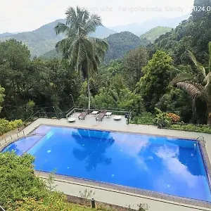 Hotel Nature Layathraa, Kandy