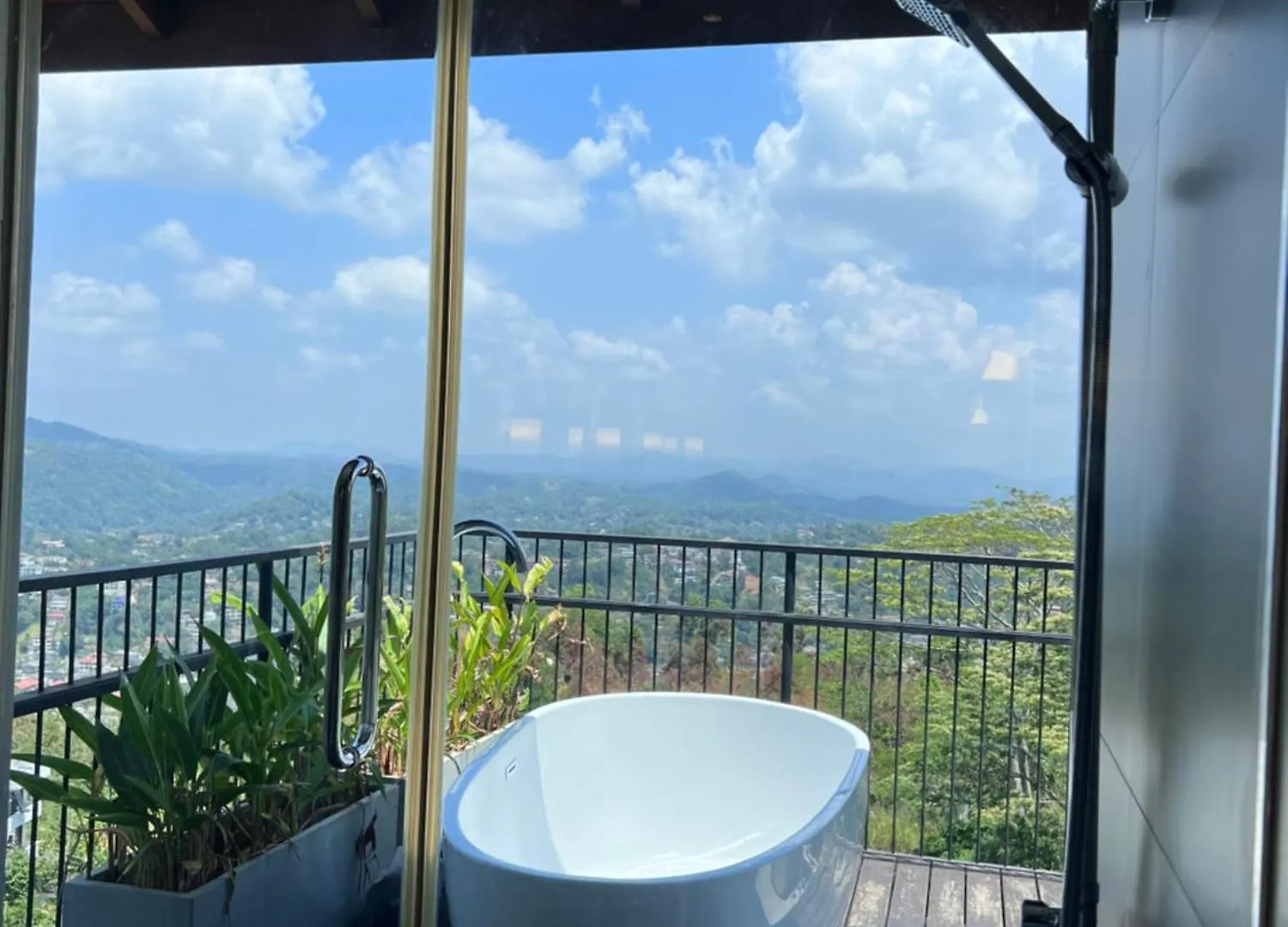 88Th Hanthana Kandy 0*,